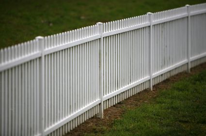 Fence Staining Services in Monterey/Santa Cruz, CA